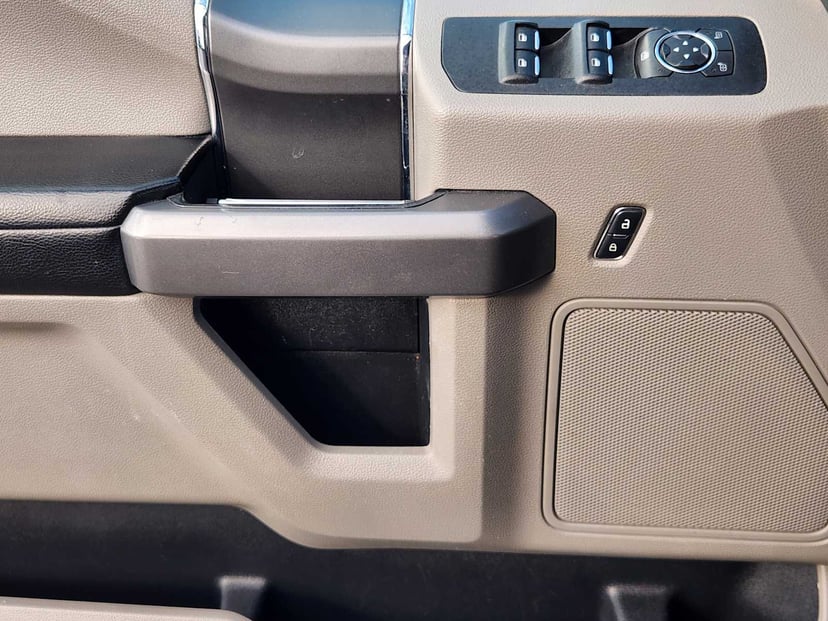 2017 Ford F-150 - Image 23