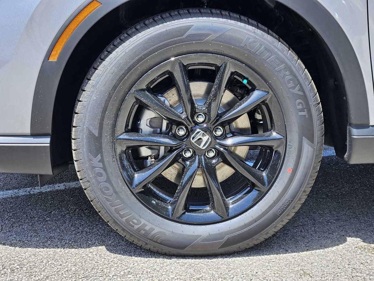 2026 Honda CR-V Hybrid - Image 9