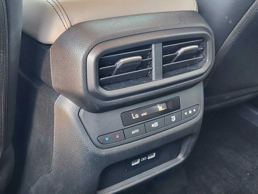 2023 Honda Pilot - Image 28