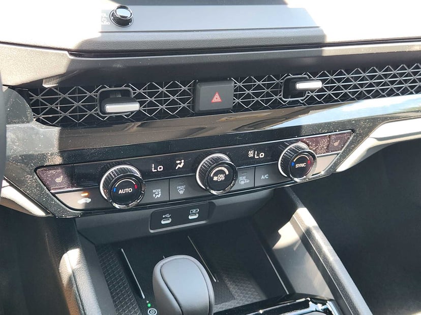 2026 Honda Accord Hybrid - Image 15