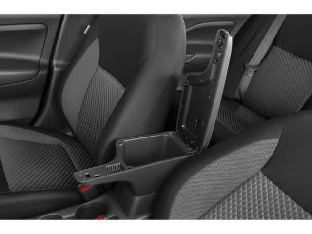 2021 Nissan Versa - Image 17