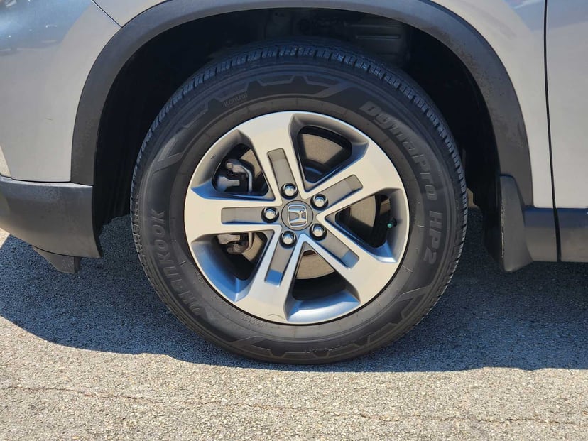 2023 Honda Pilot - Image 9