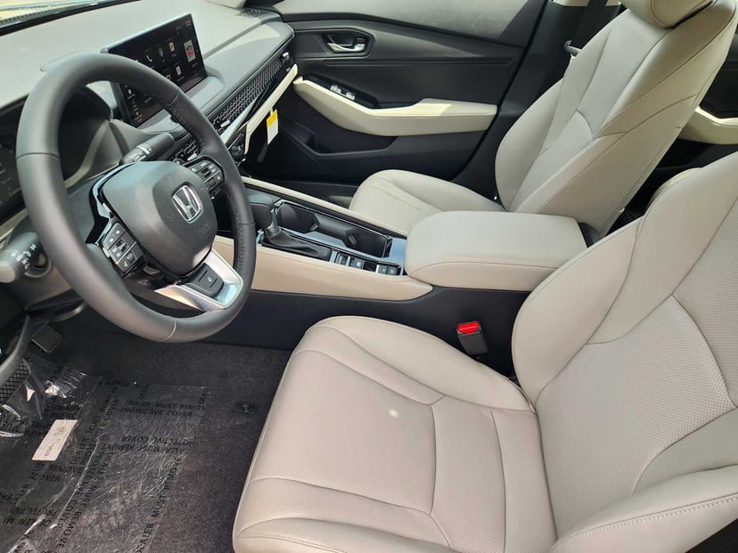 2026 Honda Accord Hybrid - Image 9