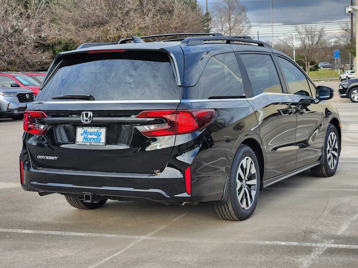 2026 Honda Odyssey - Image 5