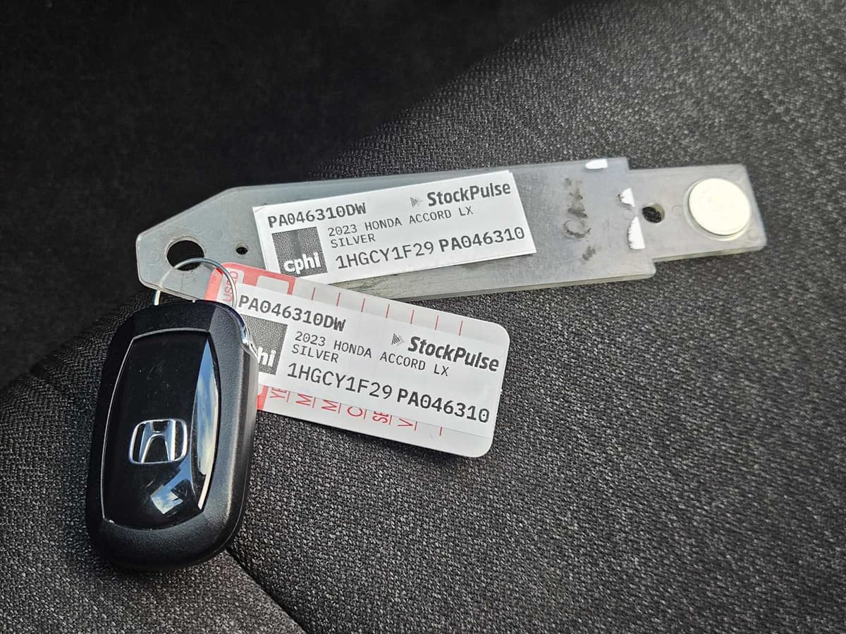 2023 Honda Accord - Image 31