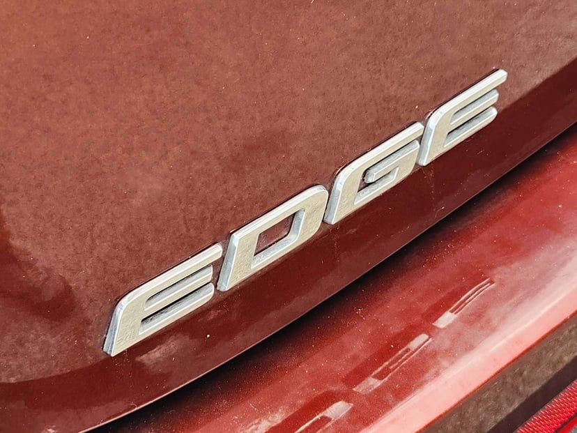 2016 Ford Edge - Image 12