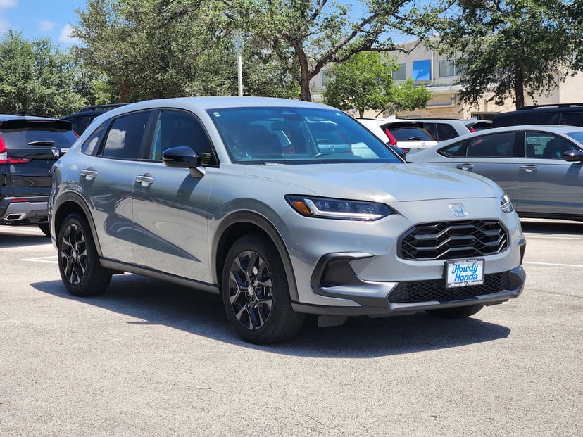 2025 Honda HR-V - Image 2