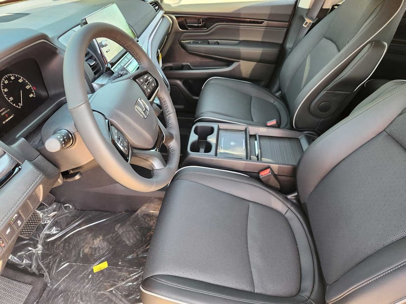 2026 Honda Odyssey - Image 9