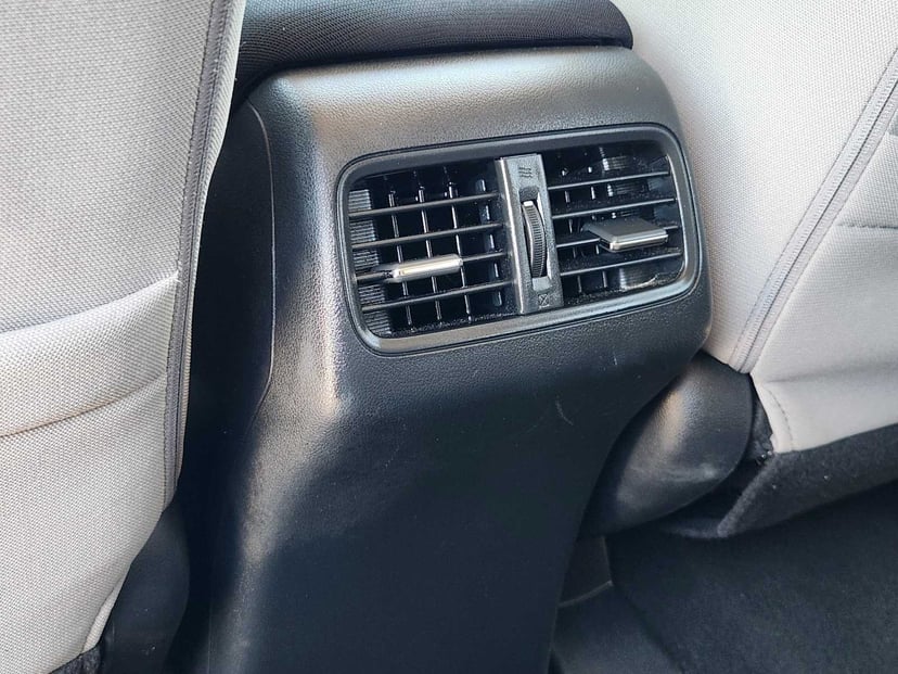 2016 Honda CR-V - Image 30