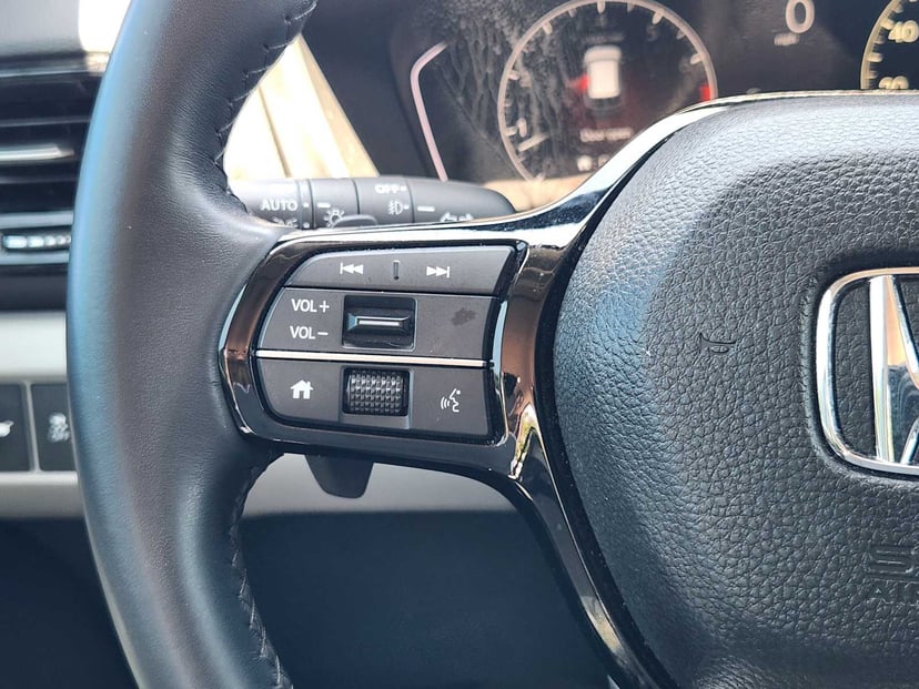 2023 Honda Pilot - Image 26
