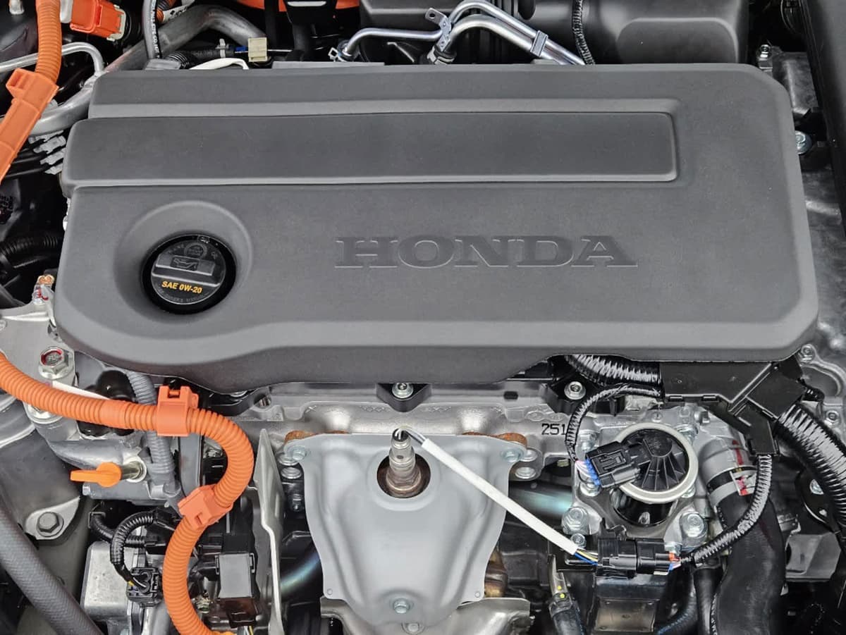 2026 Honda Civic Hybrid - Image 10
