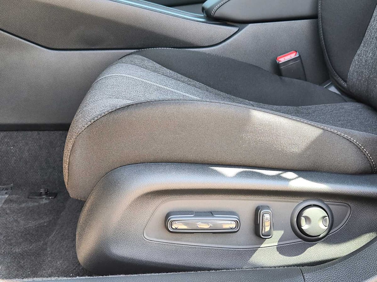 2026 Honda Accord Hybrid - Image 21