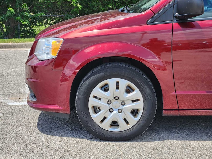 2019 Dodge Grand Caravan - Image 8