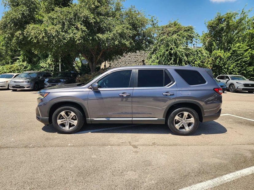 2024 Honda Pilot - Image 2