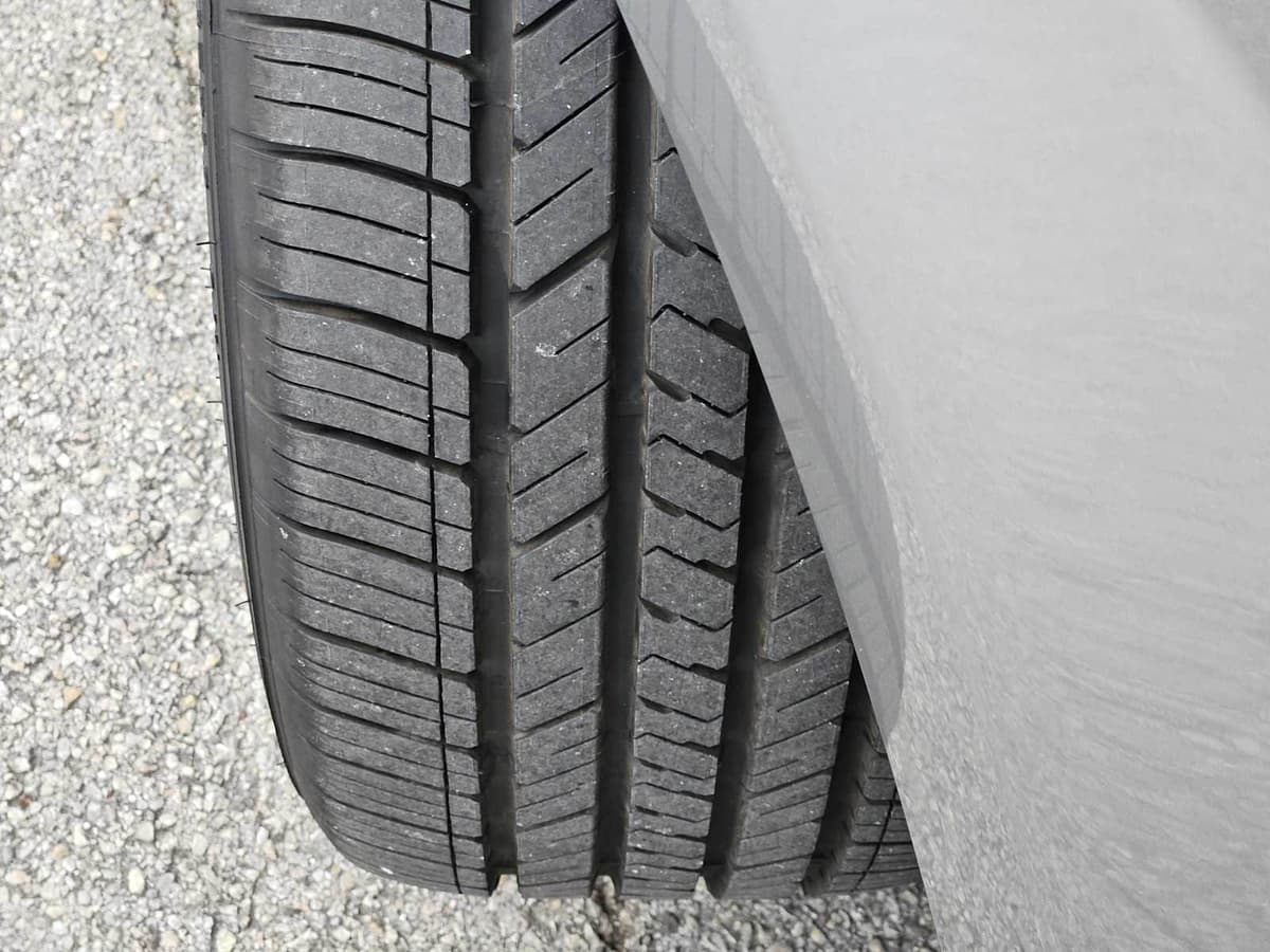 2019 Toyota Camry - Image 10