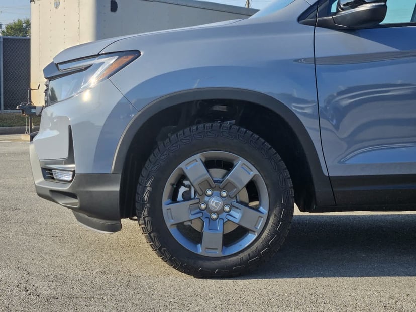 2026 Honda Ridgeline - Image 7