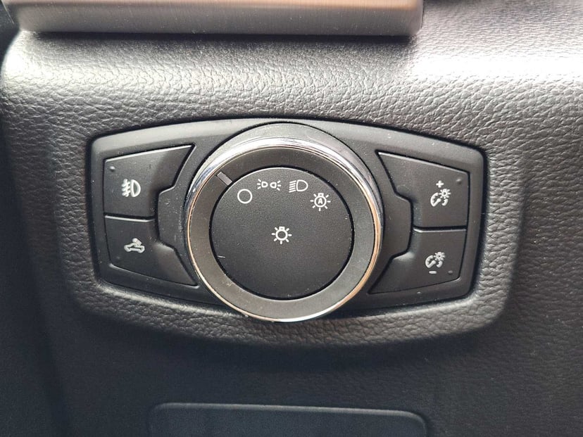 2017 Ford F-150 - Image 22