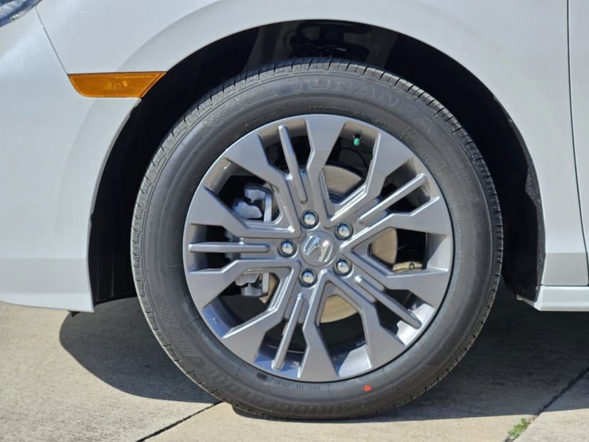 2026 Honda Odyssey - Image 9