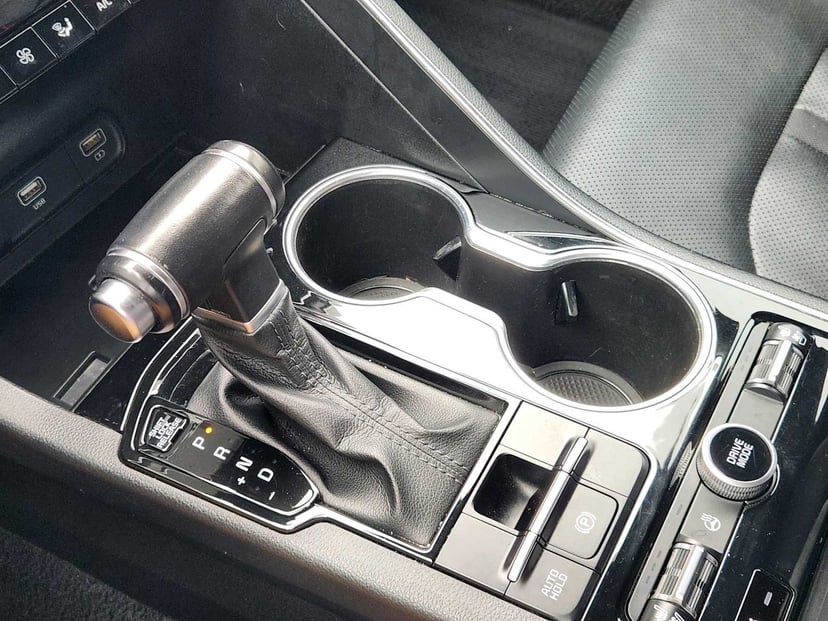 2021 Kia K5 - Image 20