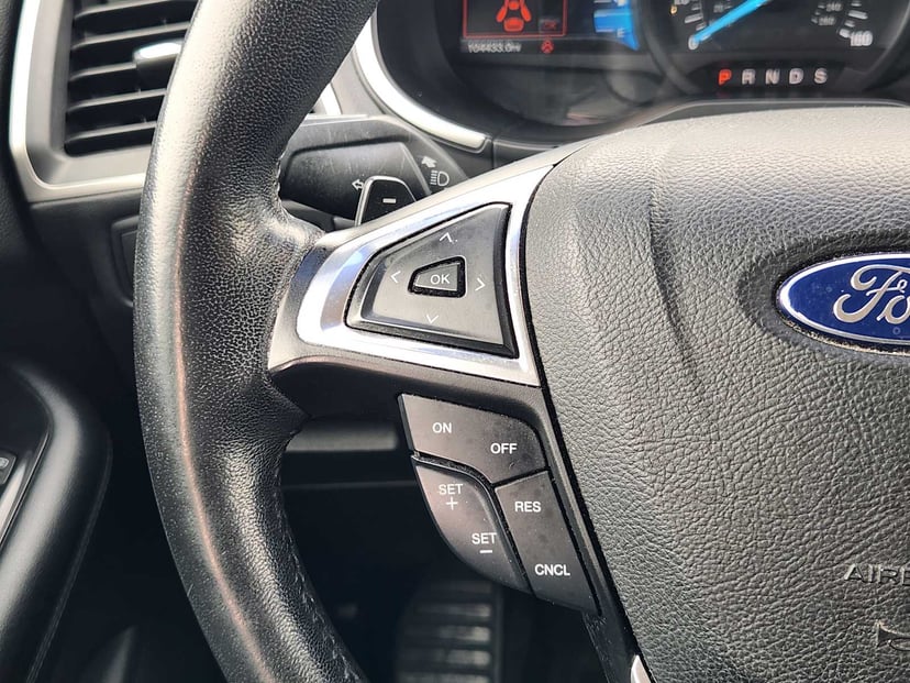 2016 Ford Edge - Image 27