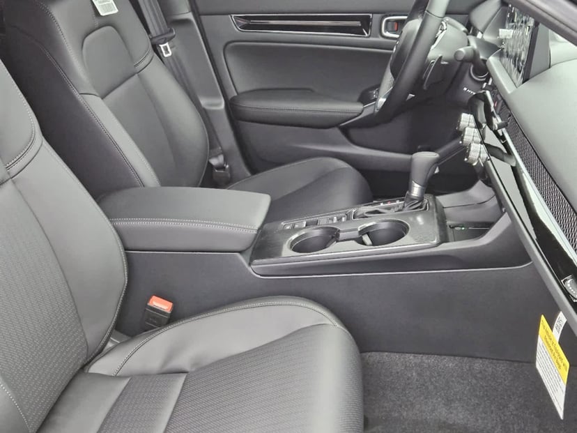 2026 Honda Civic Hybrid - Image 12