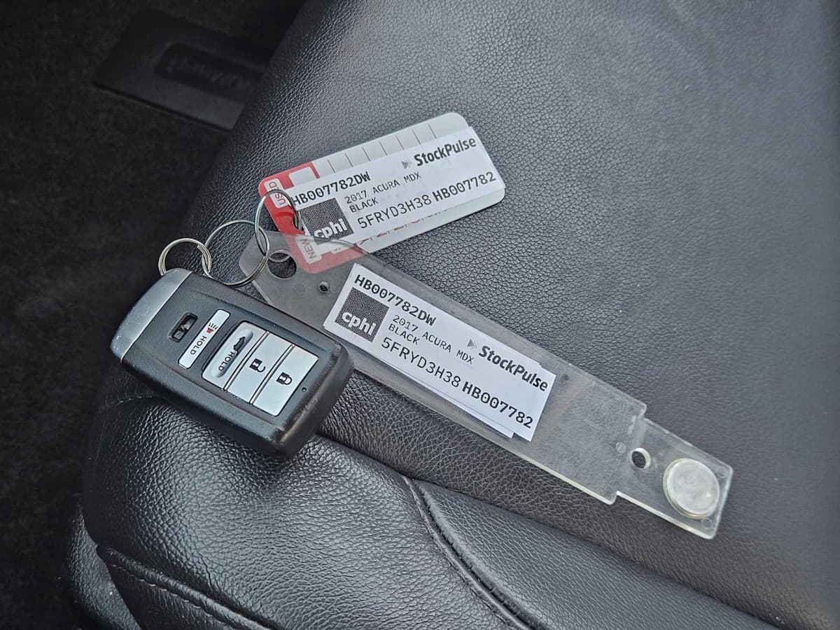 2017 Acura MDX - Image 33