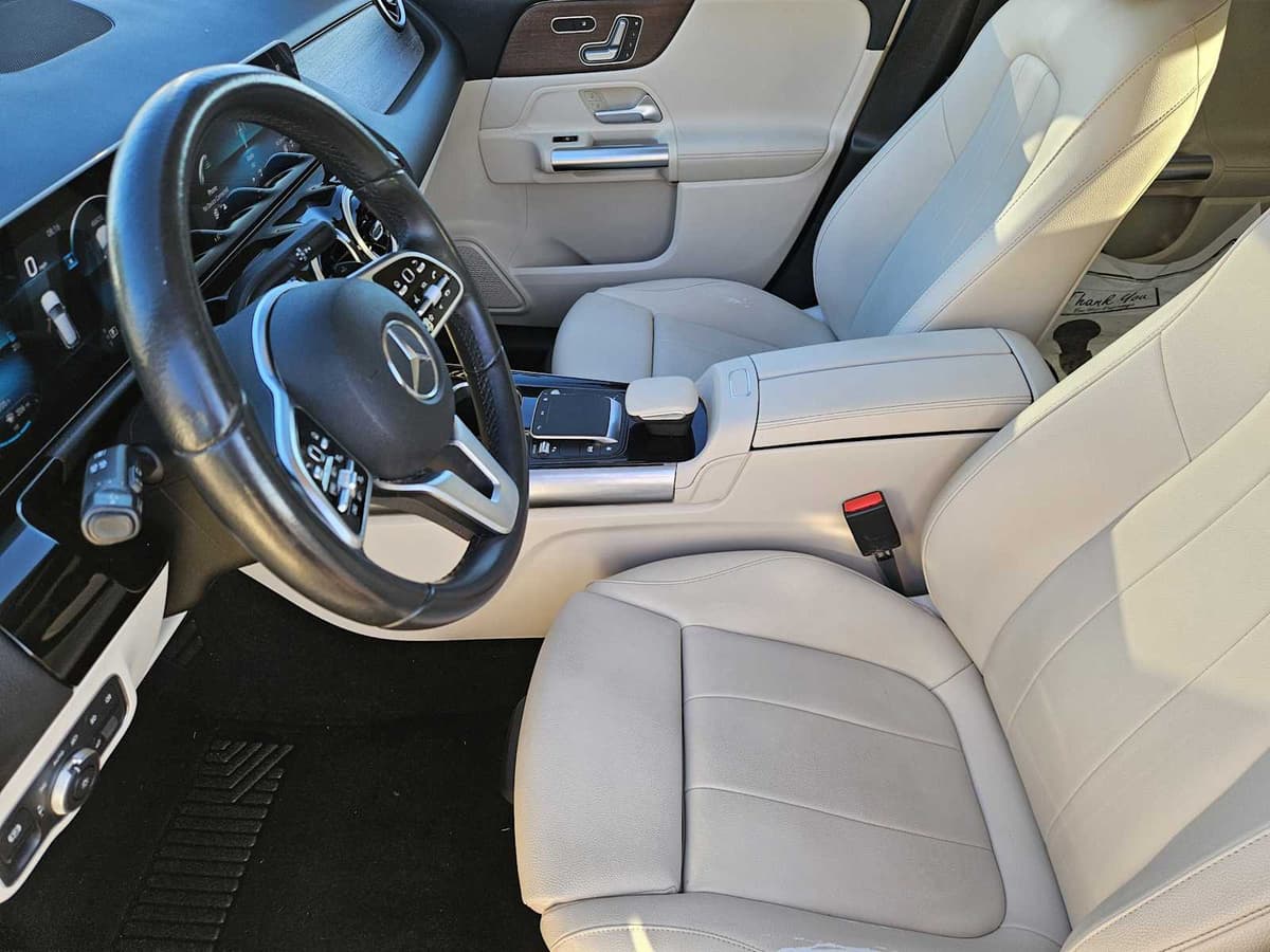 2021 Mercedes-Benz GLA 250 - Image 12