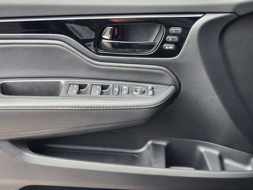 2025 Honda Odyssey - Image 23