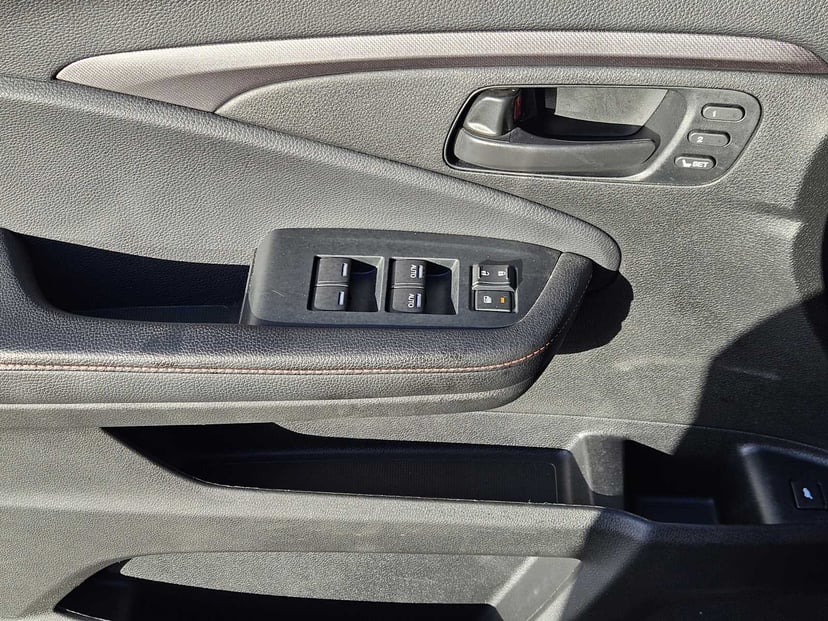 2023 Honda Passport - Image 23