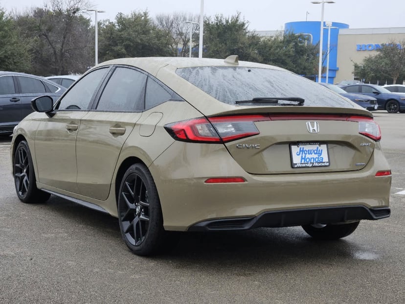 2026 Honda Civic Hybrid - Image 4