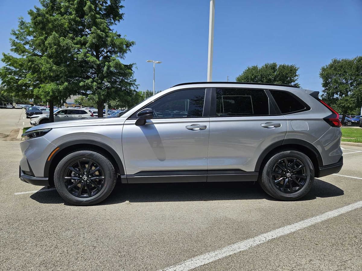 2026 Honda CR-V Hybrid - Image 4