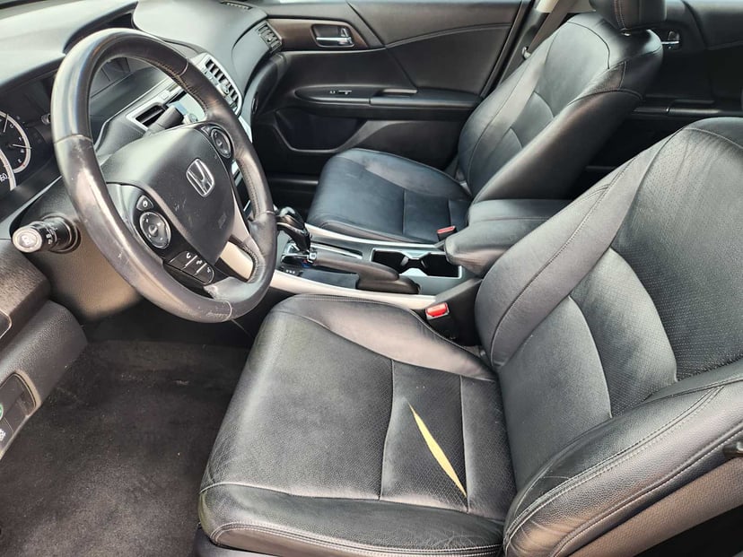 2013 Honda Accord - Image 12