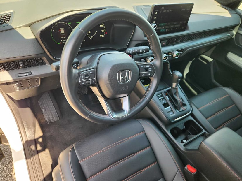2024 Honda CR-V Hybrid - Image 2