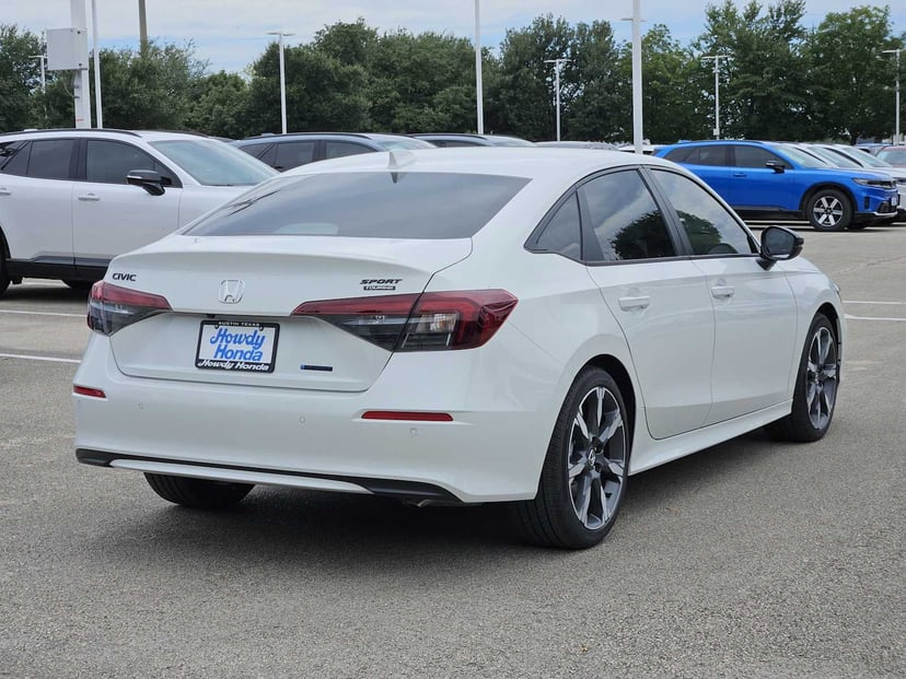 2026 Honda Civic Hybrid - Image 5