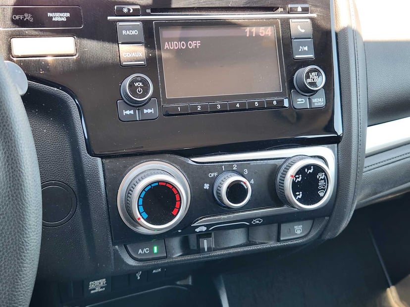 2017 Honda Fit - Image 16
