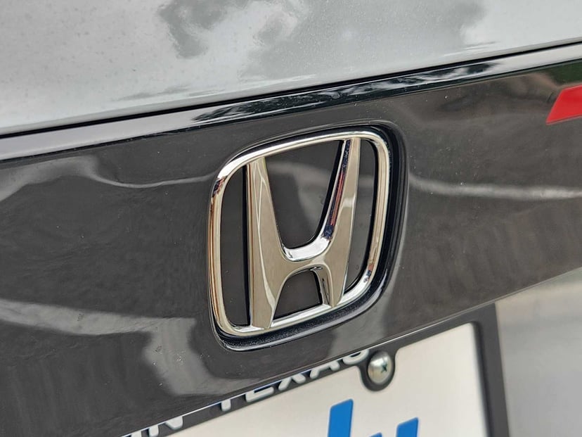 2026 Honda Accord Hybrid - Image 9