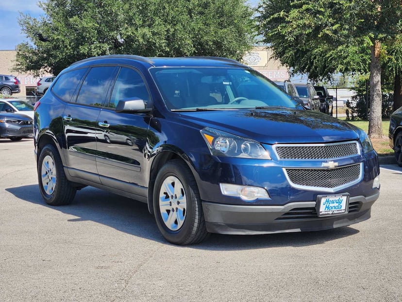 2012 Chevrolet Traverse - Image 1