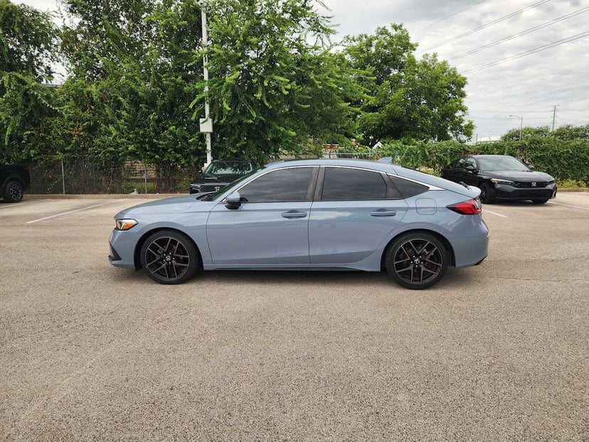 2023 Honda Civic - Image 2
