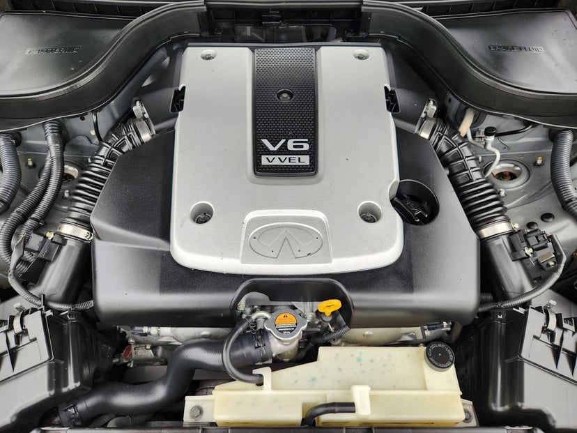 2012 INFINITI G37 Sedan - Image 32