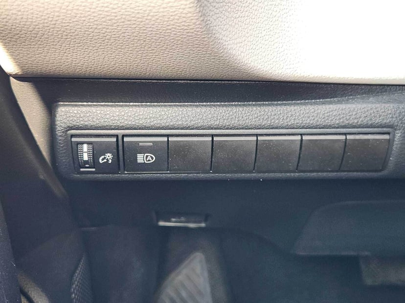 2024 Toyota Corolla - Image 22
