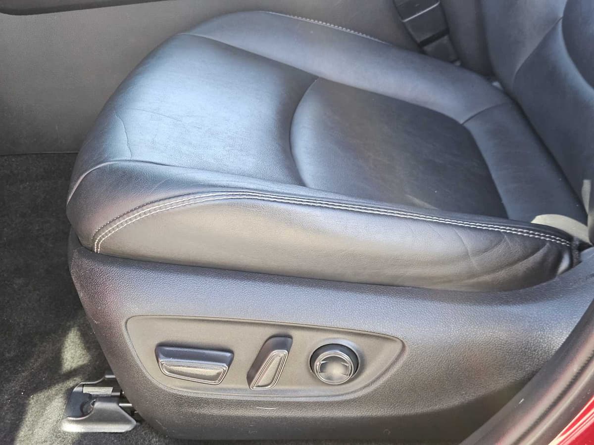 2021 Toyota RAV4 - Image 22