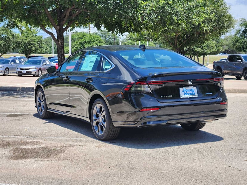 2026 Honda Accord Hybrid - Image 3