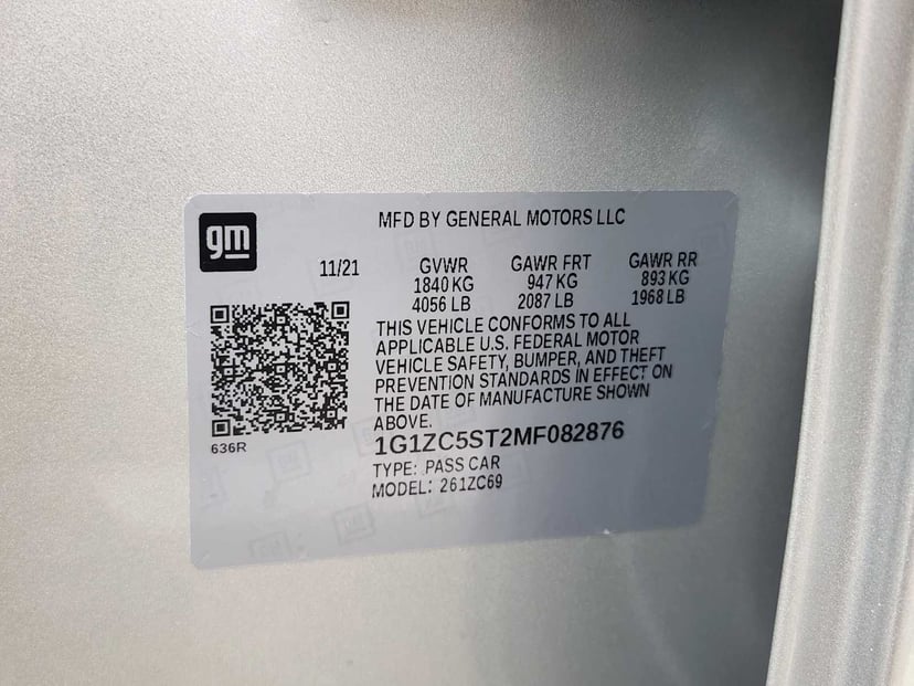 2021 Chevrolet Malibu - Image 33