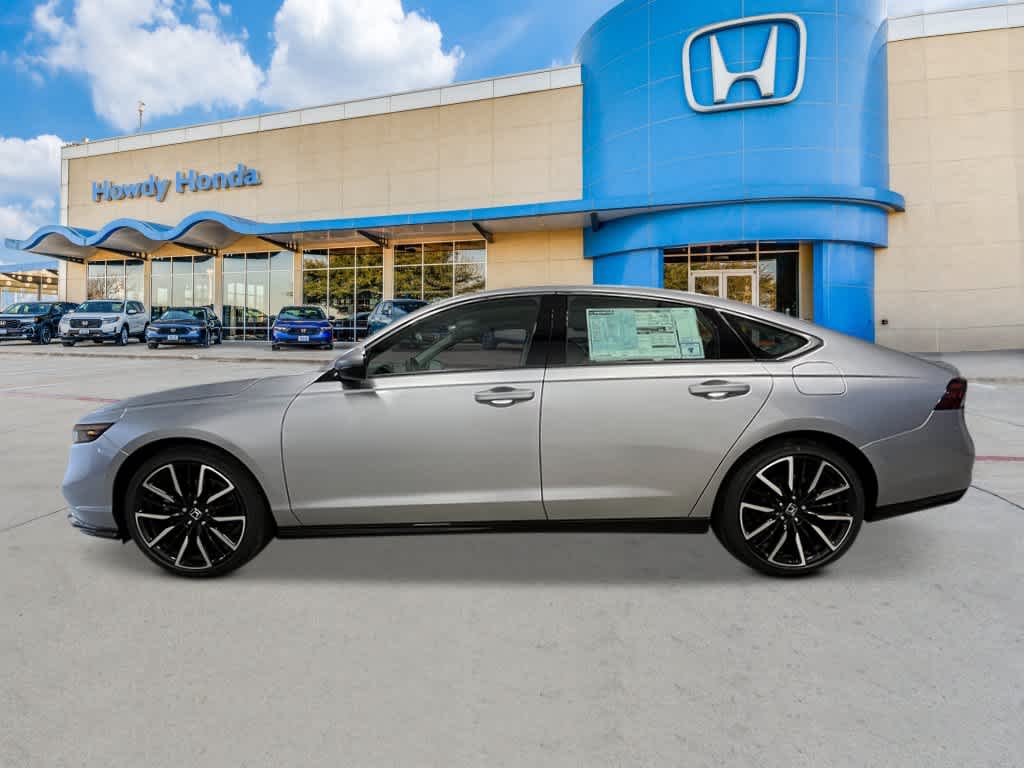 2026 Honda Accord Hybrid - Image 2