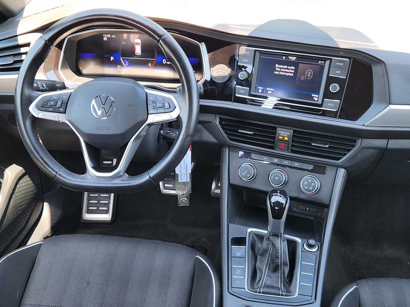 2023 Volkswagen Jetta - Image 26