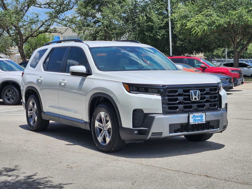 2026 Honda Pilot - Image 2