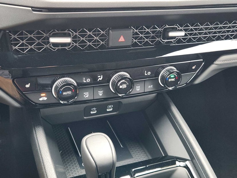 2026 Honda Accord Hybrid - Image 15