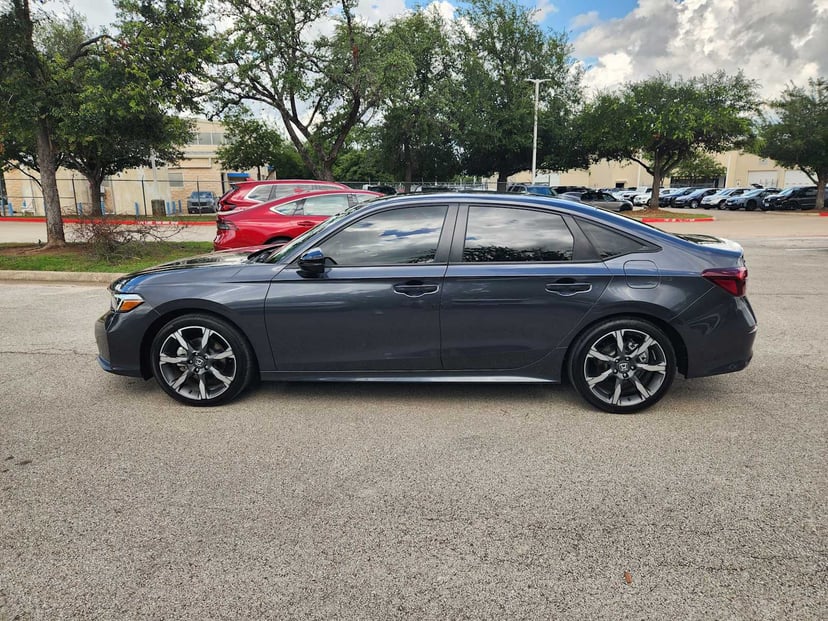 2026 Honda Civic Hybrid - Image 3