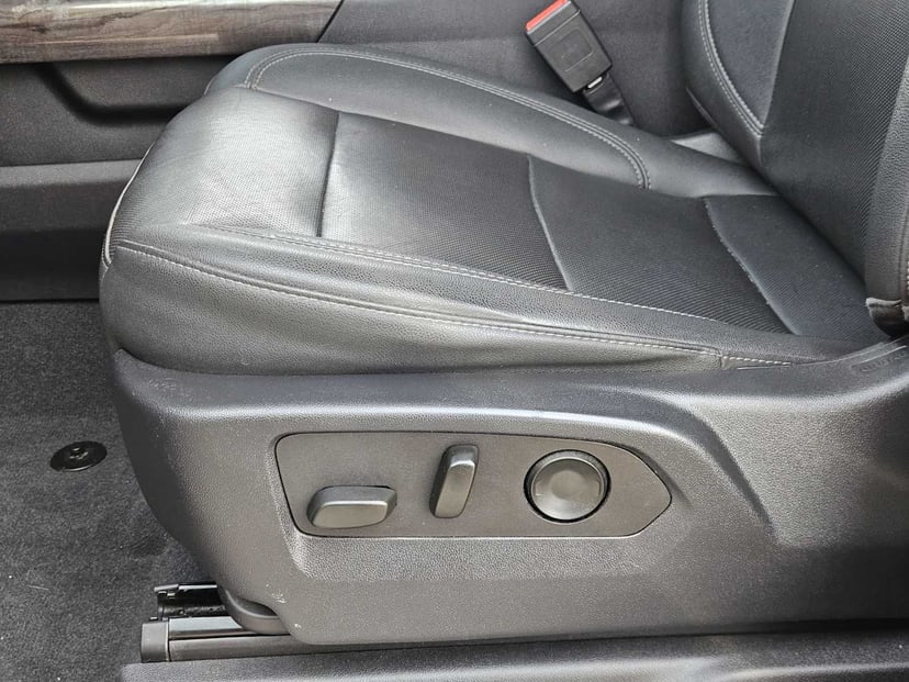 2023 Chevrolet Silverado 1500 - Image 24