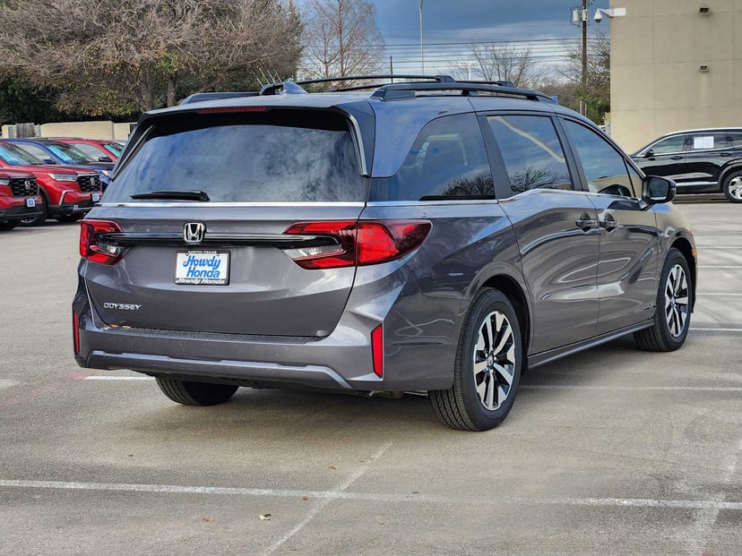2026 Honda Odyssey - Image 5